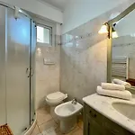 700m Dal Mare Bilocale Con A/c, Ampio Balcone E Wi-fi